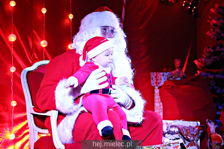 Miejskie spotkanie ze Świętym Mikołajem