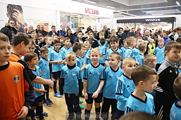 Biało-Niebieskie Mikołajki z PGE