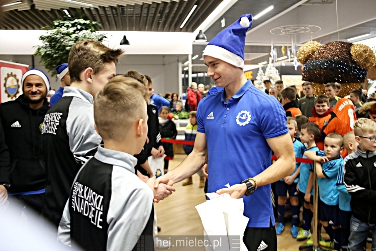 Biało-Niebieskie Mikołajki z PGE