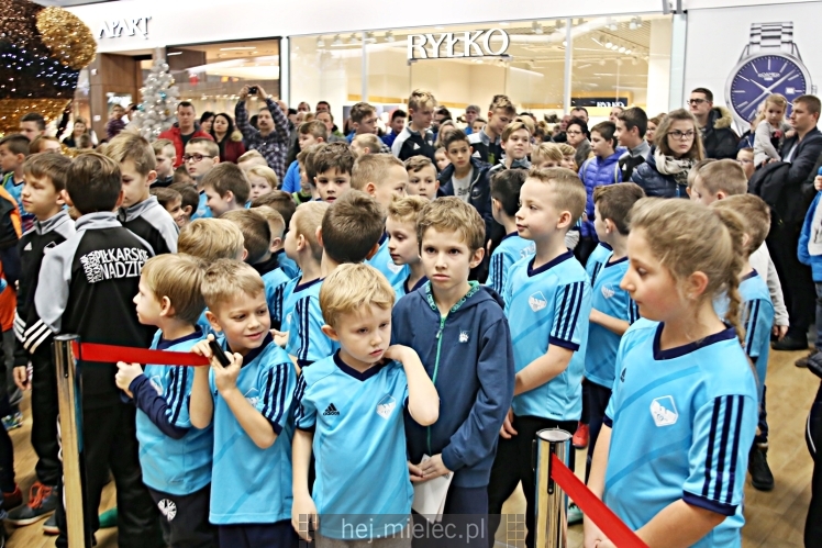 Biało-Niebieskie Mikołajki z PGE