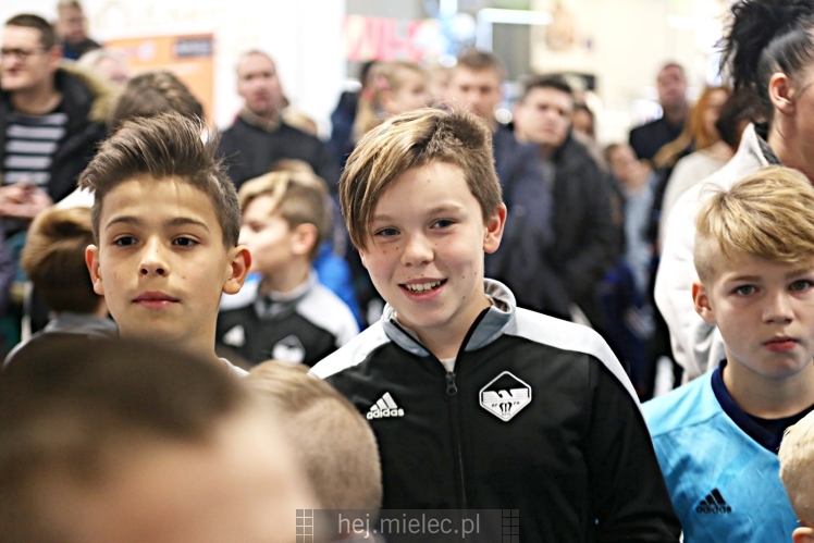 Biało-Niebieskie Mikołajki z PGE