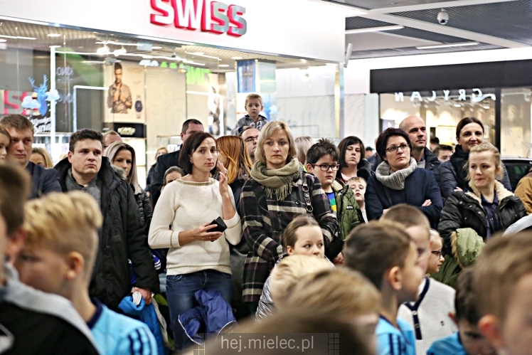 Biało-Niebieskie Mikołajki z PGE