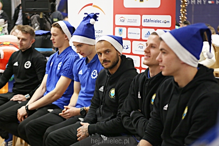 Biało-Niebieskie Mikołajki z PGE