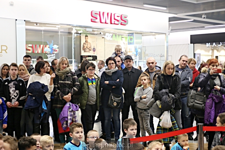 Biało-Niebieskie Mikołajki z PGE