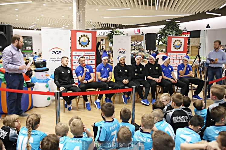 Biało-Niebieskie Mikołajki z PGE