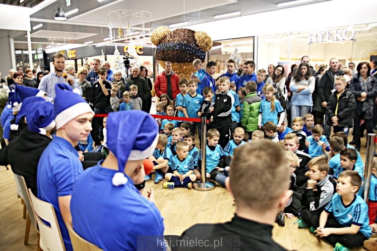 Biało-Niebieskie Mikołajki z PGE