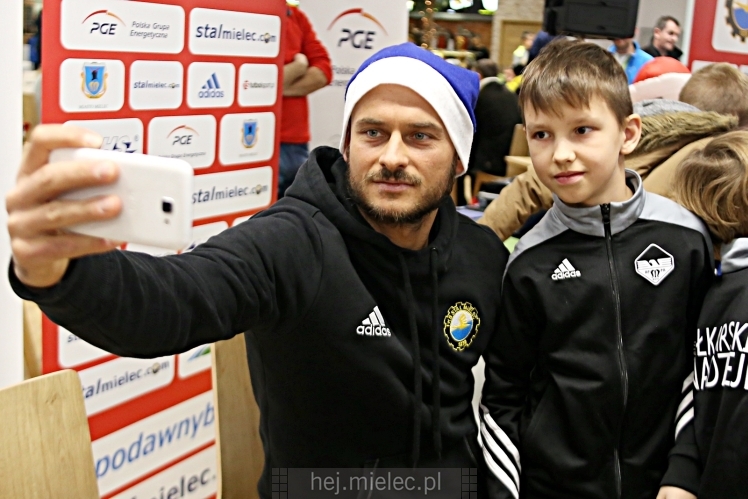 Biało-Niebieskie Mikołajki z PGE