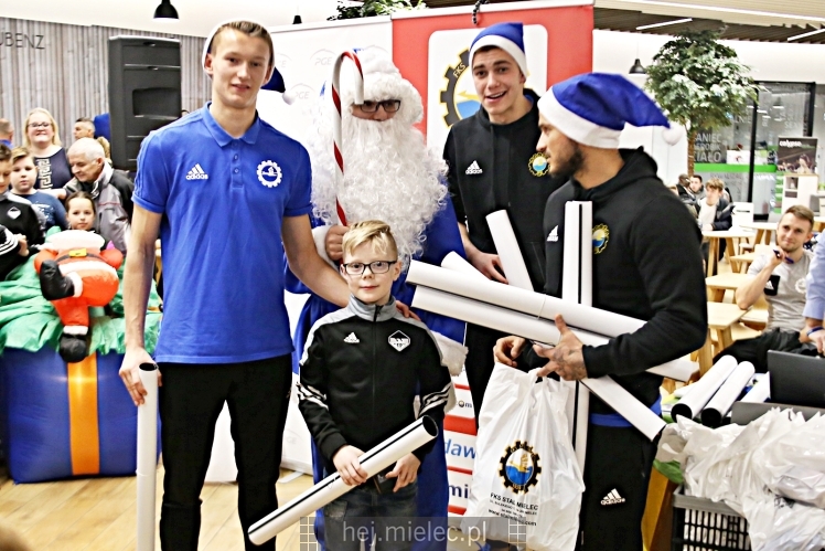Biało-Niebieskie Mikołajki z PGE