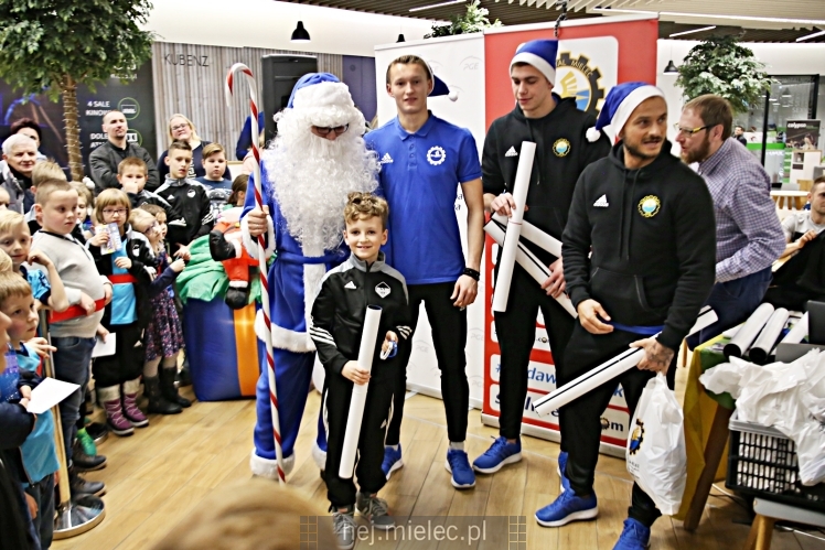 Biało-Niebieskie Mikołajki z PGE