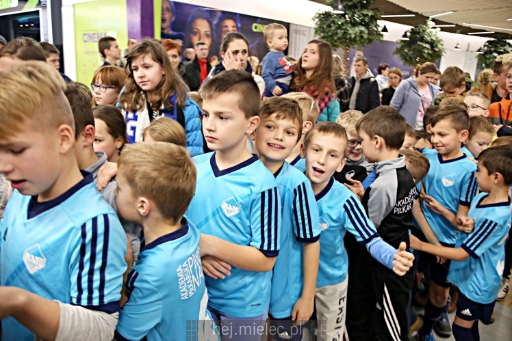 Biało-Niebieskie Mikołajki z PGE