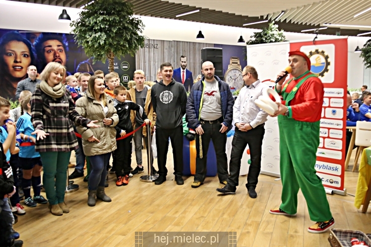 Biało-Niebieskie Mikołajki z PGE