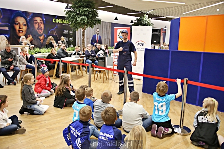 Biało-Niebieskie Mikołajki z PGE