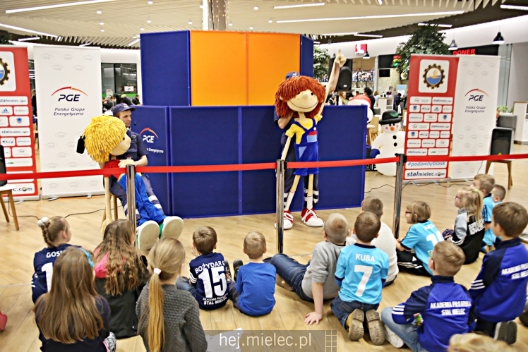 Biało-Niebieskie Mikołajki z PGE