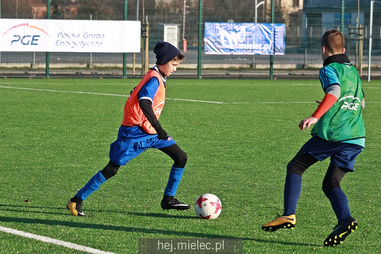 Biało-Niebieskie Mikołajki z PGE