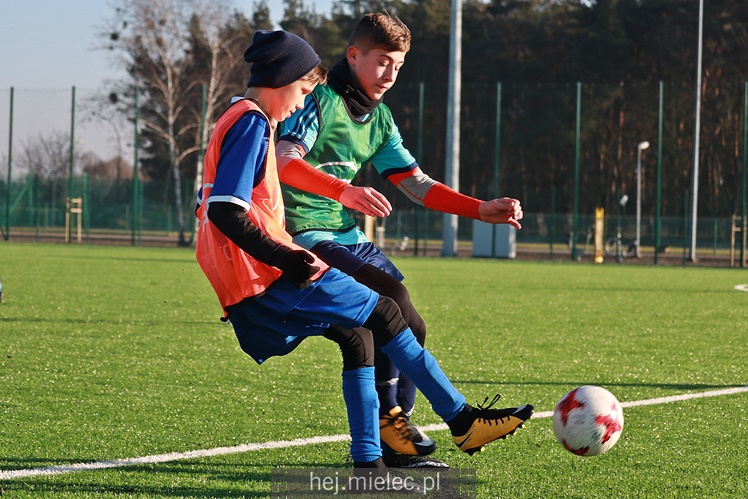 Biało-Niebieskie Mikołajki z PGE