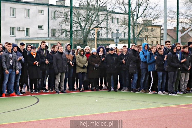 Boiska sportowe przy ZST oddane do użytku