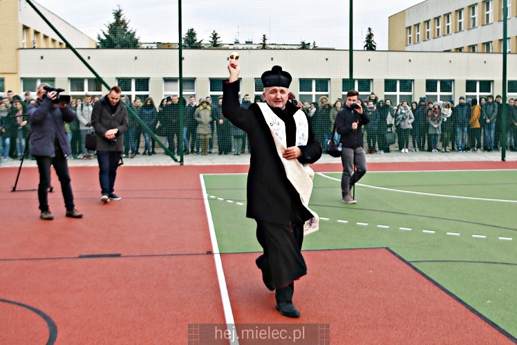 Boiska sportowe przy ZST oddane do użytku