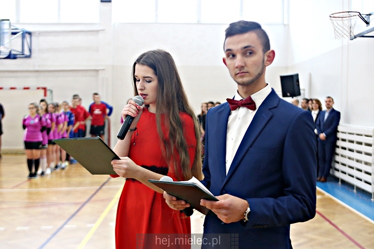 Boiska sportowe przy ZST oddane do użytku