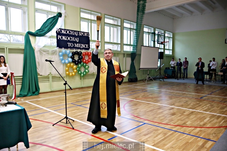 Sala gimnastyczna w I LO wraz z zapleczem gotowa po remoncie