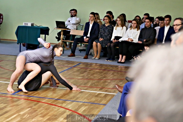 Sala gimnastyczna w I LO wraz z zapleczem gotowa po remoncie