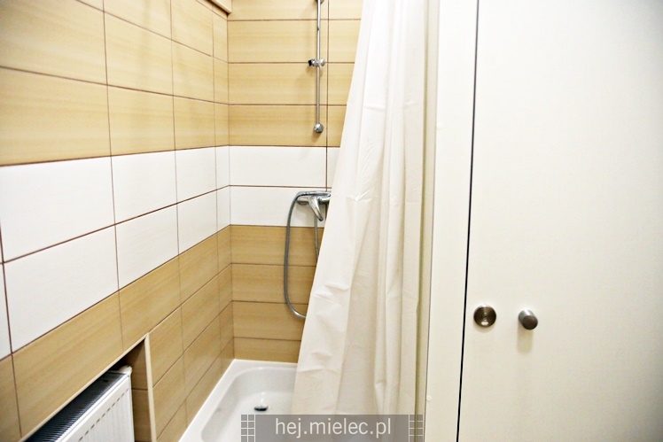 Sala gimnastyczna w I LO wraz z zapleczem gotowa po remoncie