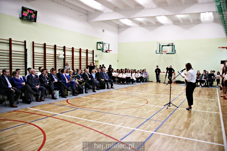 Sala gimnastyczna w I LO wraz z zapleczem gotowa po remoncie
