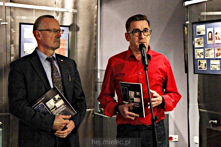 Wernisaż wystawy ?Pozdrowienie z Mielca? w Jadernówce