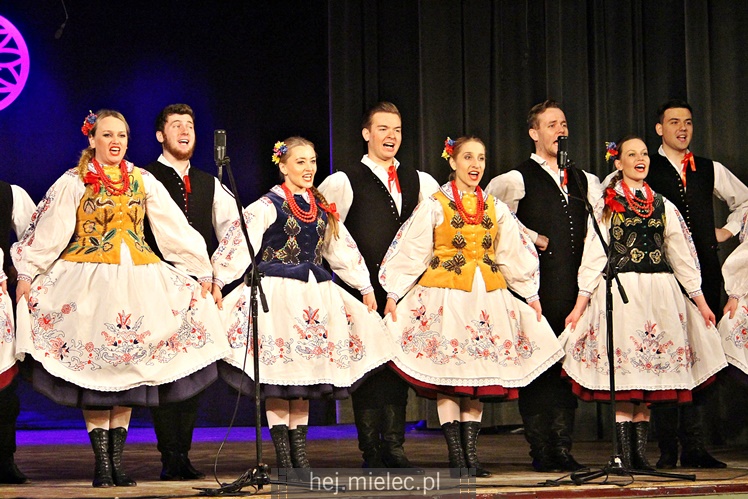 Koncert świąteczny Zespołu Pieśni i Tańca ?Rzeszowiacy?