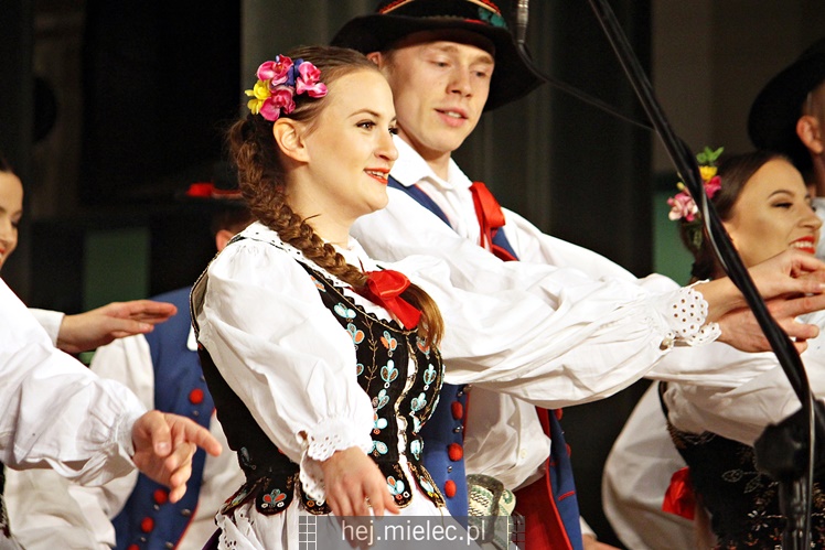 Koncert świąteczny Zespołu Pieśni i Tańca ?Rzeszowiacy?