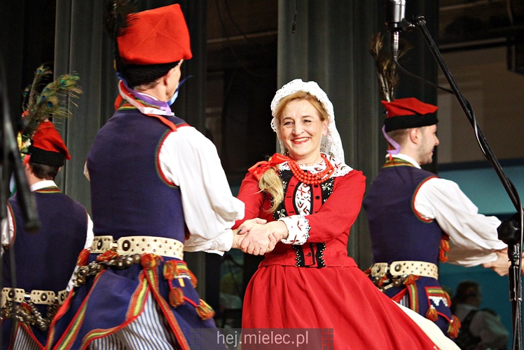 Koncert świąteczny Zespołu Pieśni i Tańca ?Rzeszowiacy?