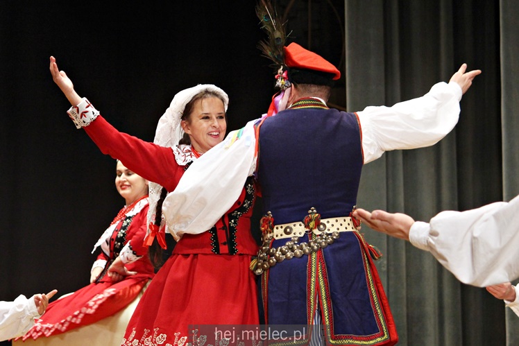 Koncert świąteczny Zespołu Pieśni i Tańca ?Rzeszowiacy?