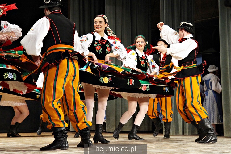 Koncert świąteczny Zespołu Pieśni i Tańca ?Rzeszowiacy?