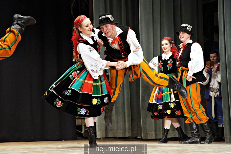 Koncert świąteczny Zespołu Pieśni i Tańca ?Rzeszowiacy?