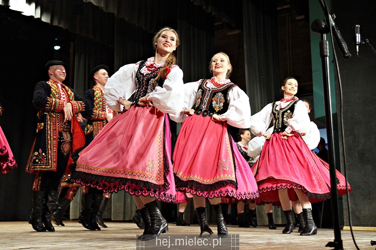 Koncert świąteczny Zespołu Pieśni i Tańca ?Rzeszowiacy?