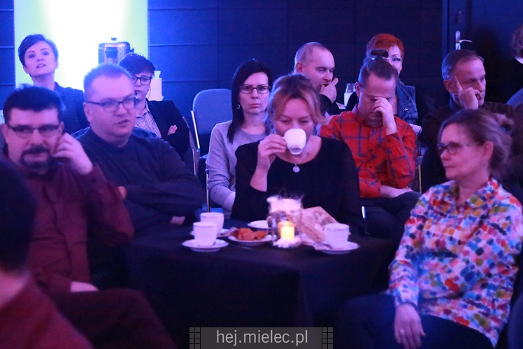 Szurnięte Anioły zamieniły Dom Kultury w poetycką kawiarnię