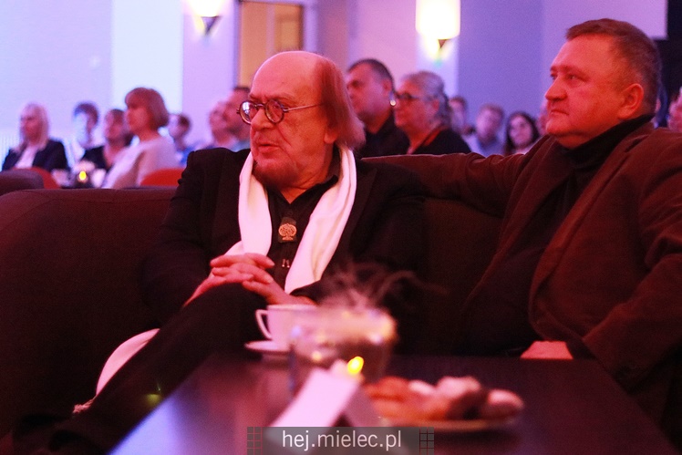 Szurnięte Anioły zamieniły Dom Kultury w poetycką kawiarnię
