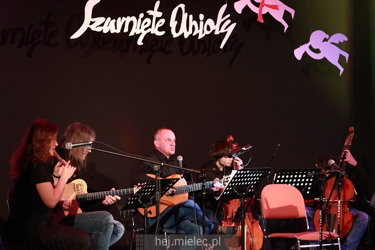 Szurnięte Anioły zamieniły Dom Kultury w poetycką kawiarnię