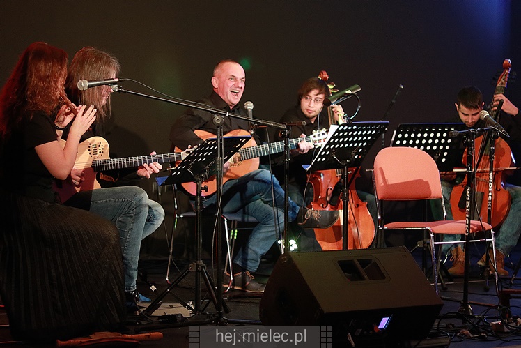 Szurnięte Anioły zamieniły Dom Kultury w poetycką kawiarnię