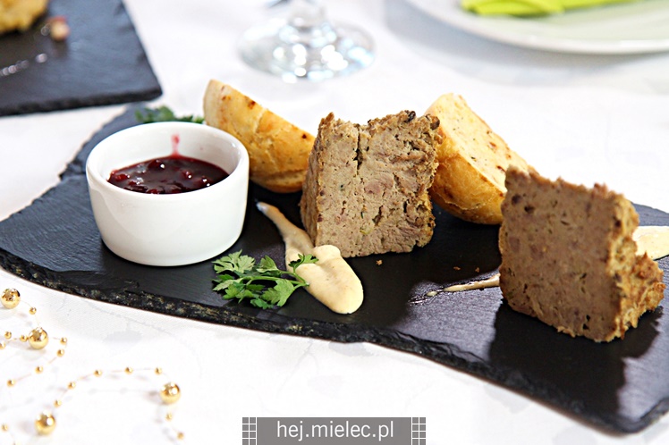 Nowe menu świąteczne Restauracji Nad Warką w Mielcu
