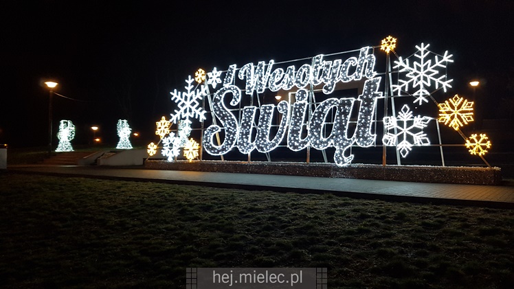 Świąteczne dekoracje mieleckich ulic