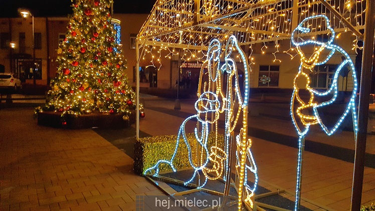 Świąteczne dekoracje mieleckich ulic