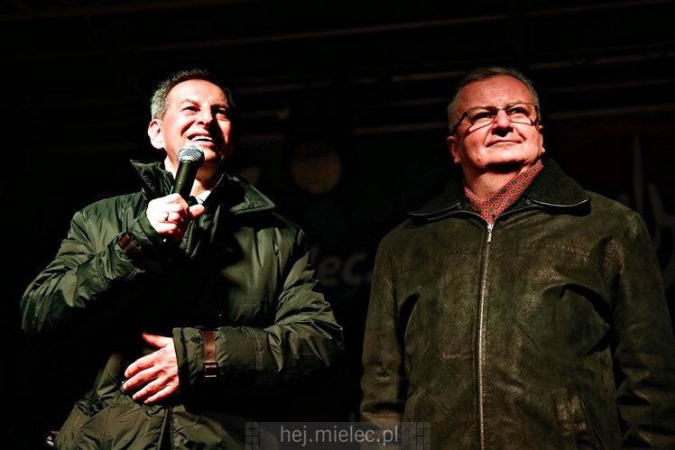 Mielczanie przywitali 2018 rok na Placu AK