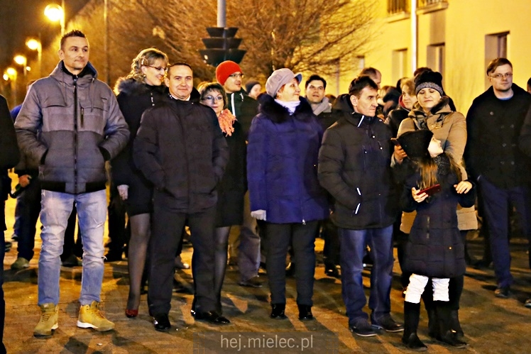 Mielczanie przywitali 2018 rok na Placu AK