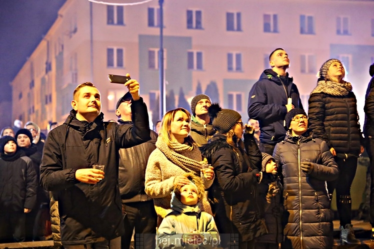 Mielczanie przywitali 2018 rok na Placu AK