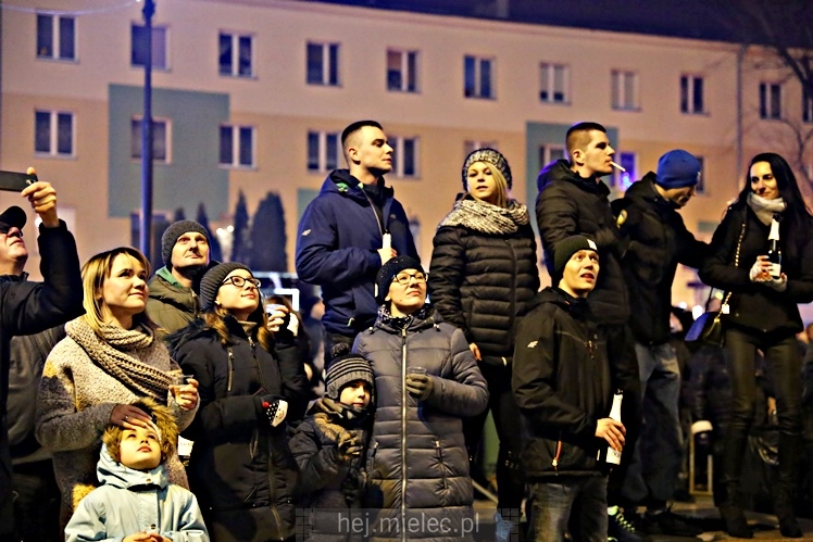 Mielczanie przywitali 2018 rok na Placu AK
