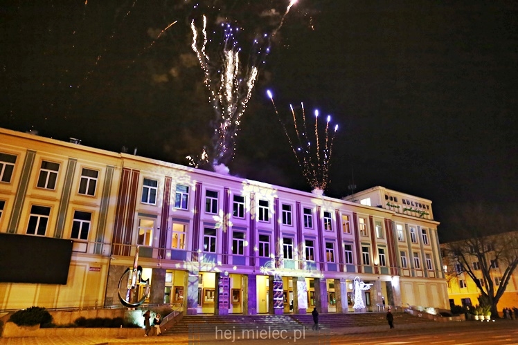 Mielczanie przywitali 2018 rok na Placu AK
