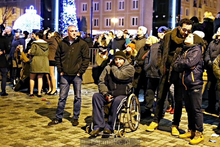 Mielczanie przywitali 2018 rok na Placu AK