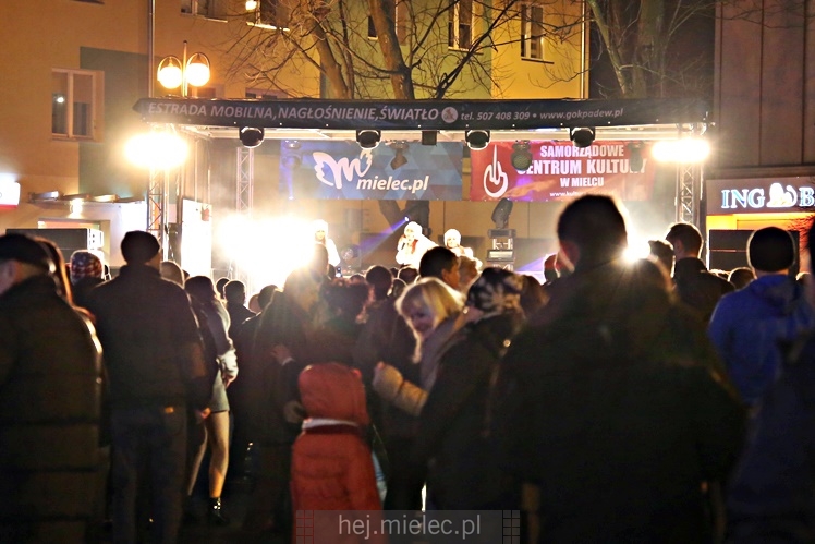 Mielczanie przywitali 2018 rok na Placu AK