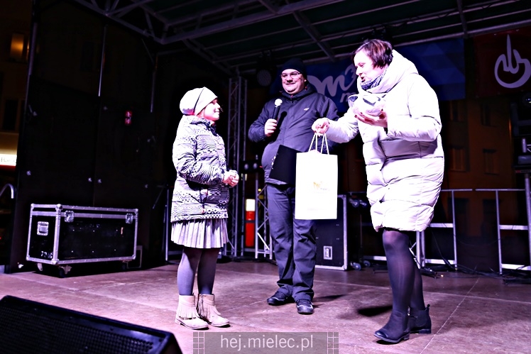 Mielczanie przywitali 2018 rok na Placu AK