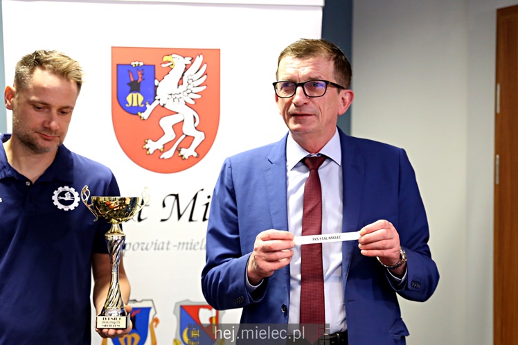 Turniej Dawnych Mistrzów 2018: starosta mielecki wylosował rywali